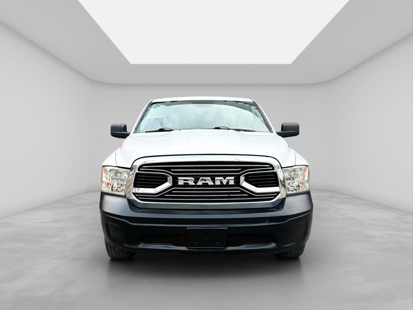 2020 RAM 1500 3.3 V6 XL Crew Cab 4x2 At