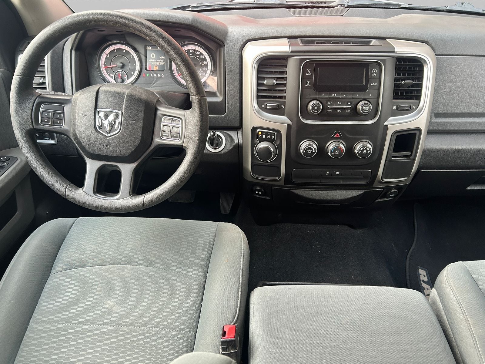 2020 RAM 1500 3.3 V6 XL Crew Cab 4x2 At