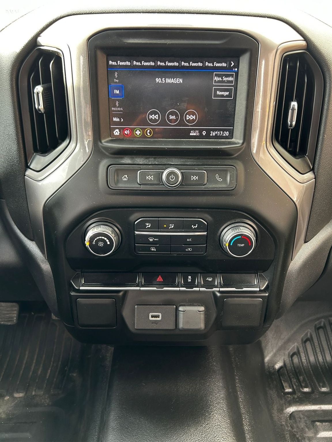 2020 Chevrolet Silverado 4.3 V6 1500 WT Doble Cabina 4x2 At