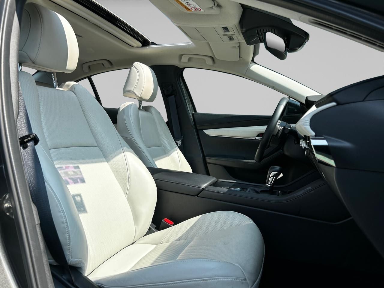 2025 Mazda Mazda 3 2.5 Signature Sedan At