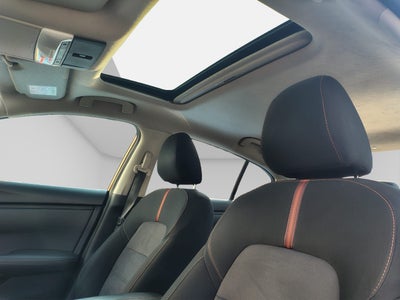 2023 Nissan Sentra 2.0 SR At