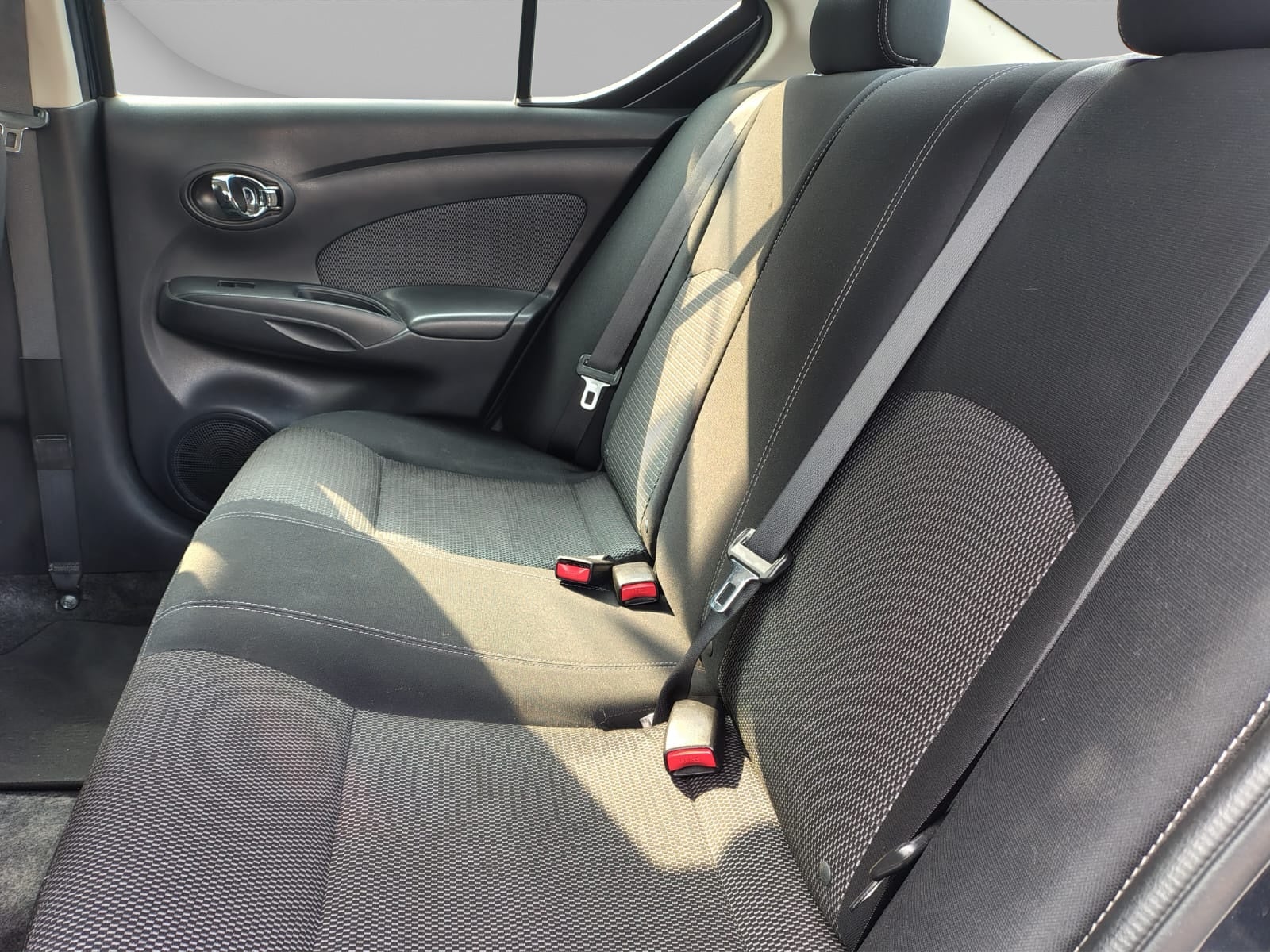 2014 Nissan Versa 1.6 Advance At