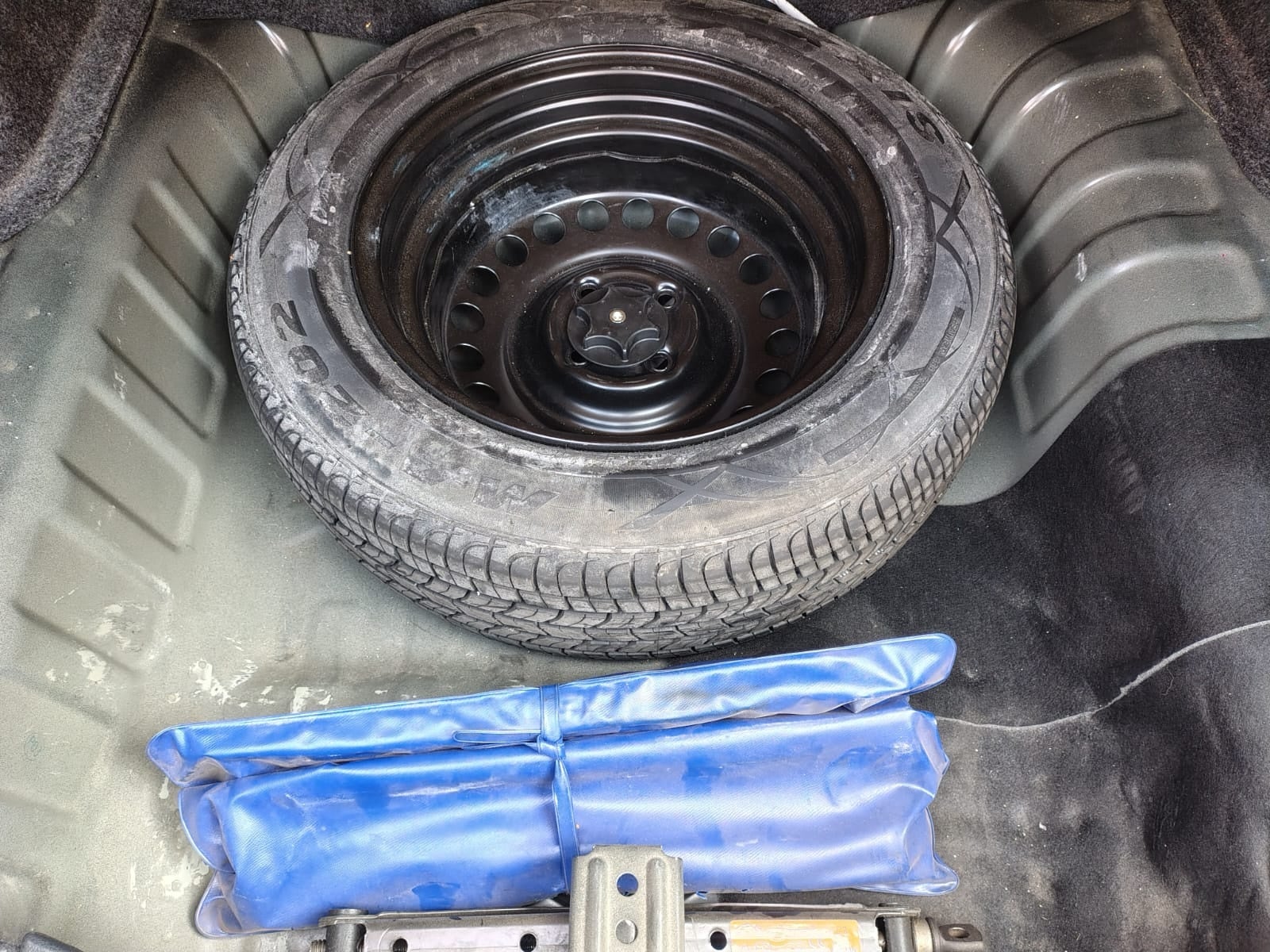 2014 Nissan Versa 1.6 Advance At