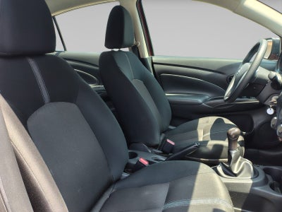 2024 Nissan V-Drive 1.6 A/C Mt