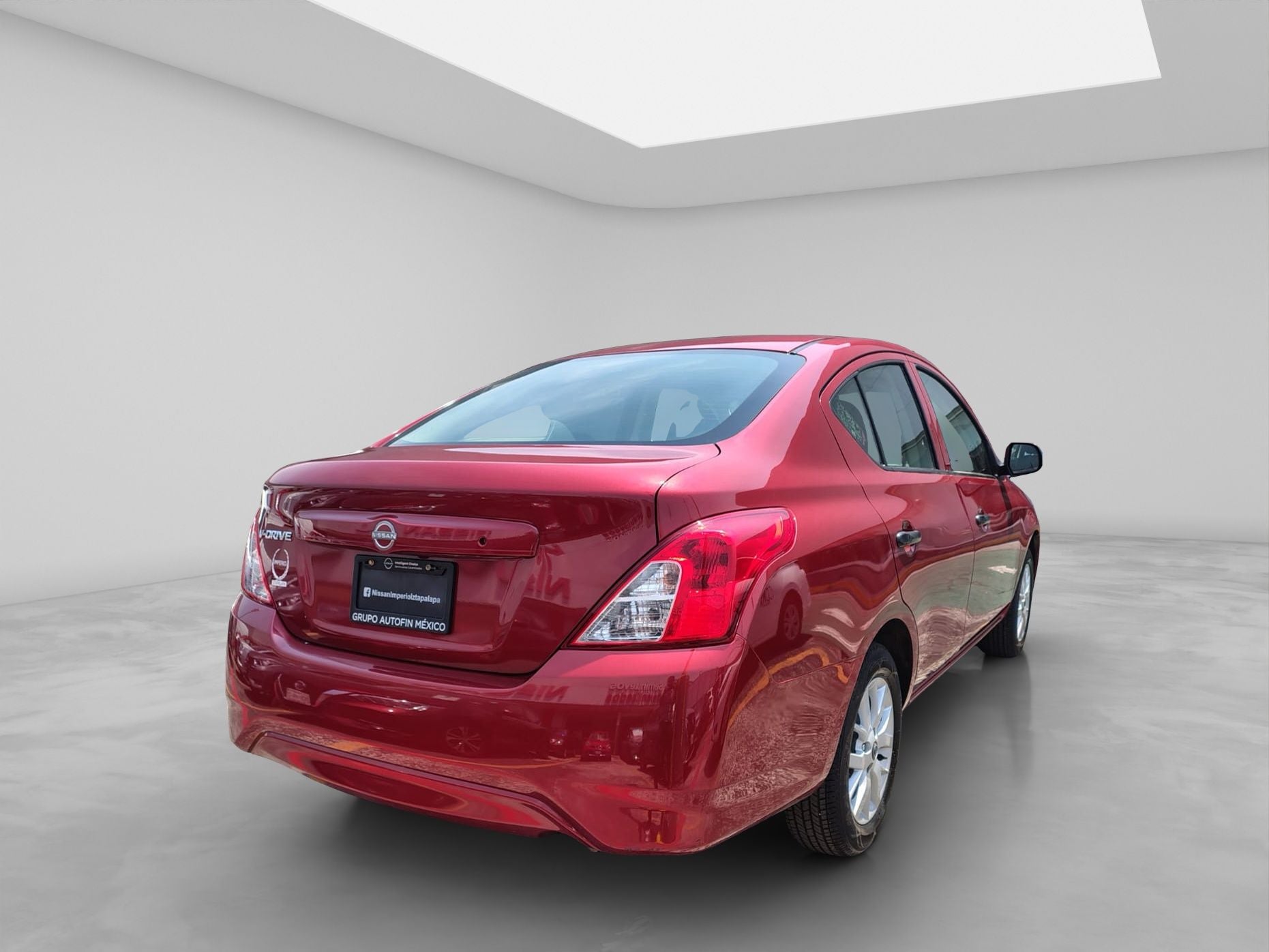 2024 Nissan V-Drive 1.6 A/C Mt