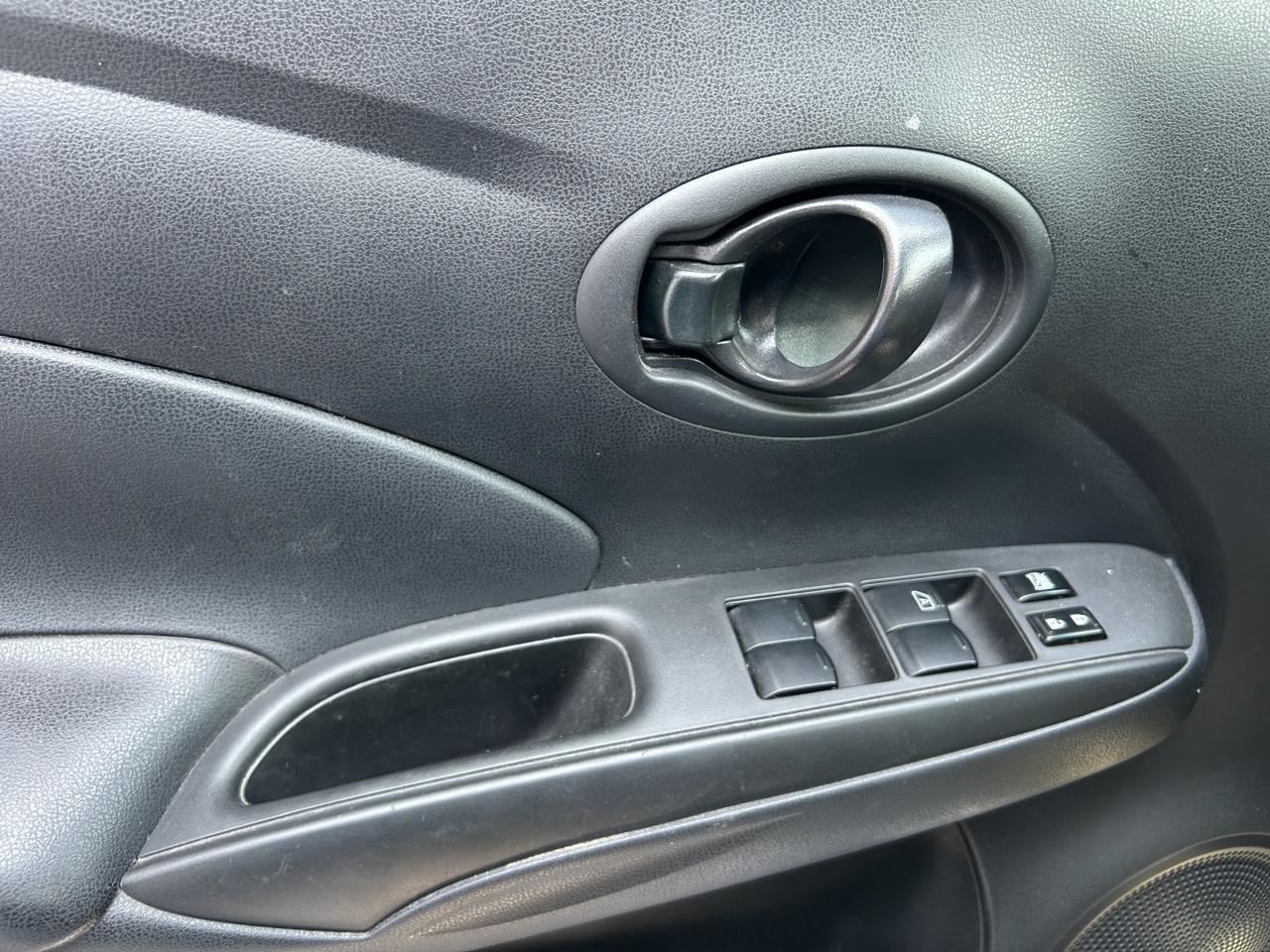 2023 Nissan V-Drive 1.6 A/C Mt