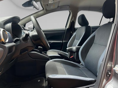 2025 Nissan Versa 1.6 Advance At