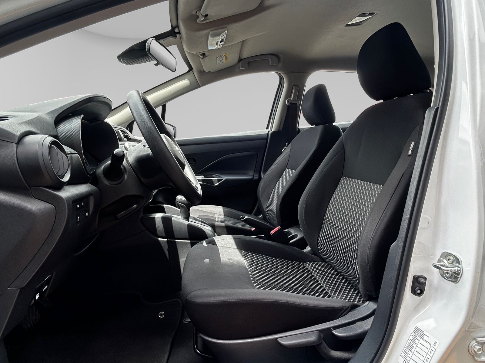 2025 Nissan Versa 1.6 Sense Mt