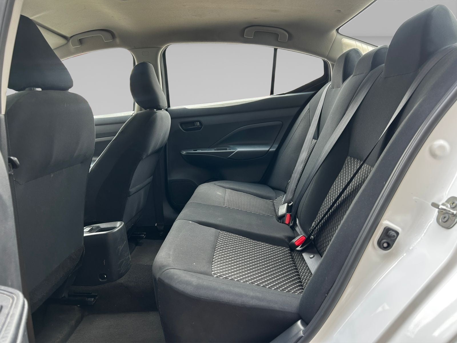 2025 Nissan Versa 1.6 Sense Mt