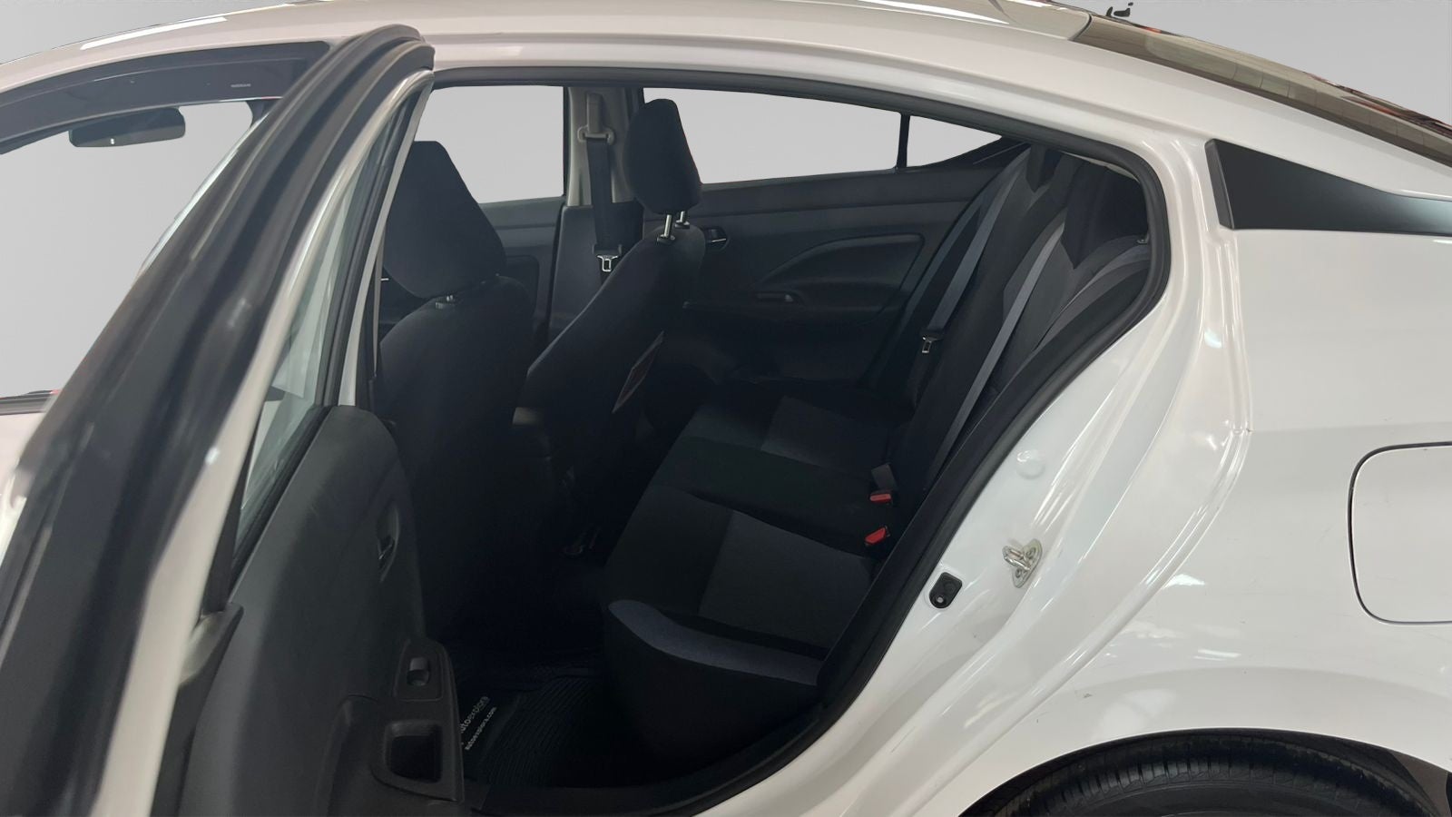 2025 Nissan Versa 1.6 Advance At