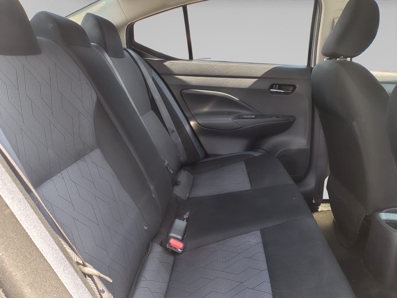 2024 Nissan Versa 1.6 Advance Mt