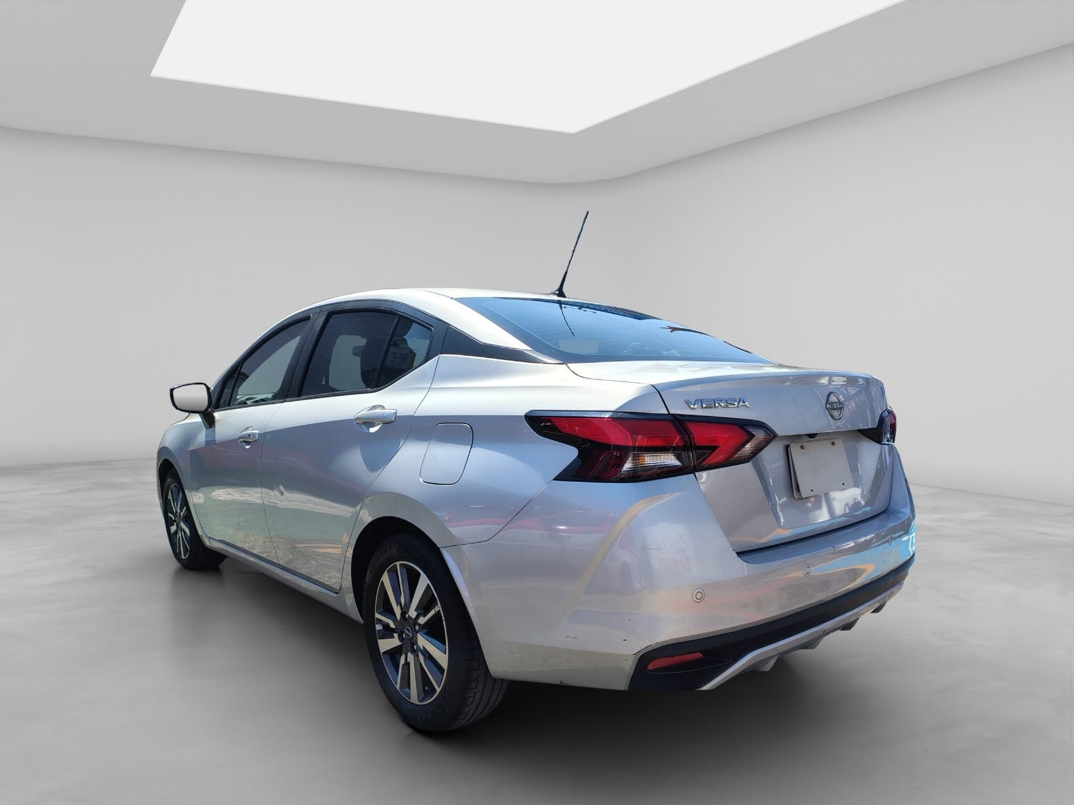 2024 Nissan Versa 1.6 Advance Mt