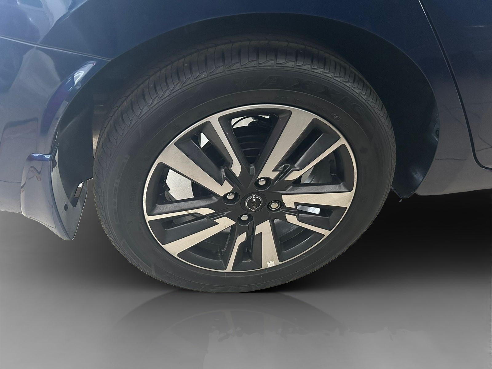 2025 Nissan Versa 1.6 Advance At