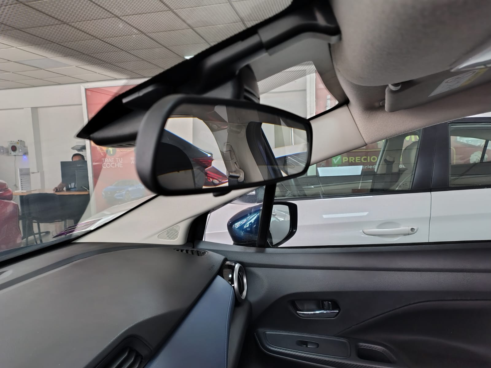 2025 Nissan Versa 1.6 Advance At