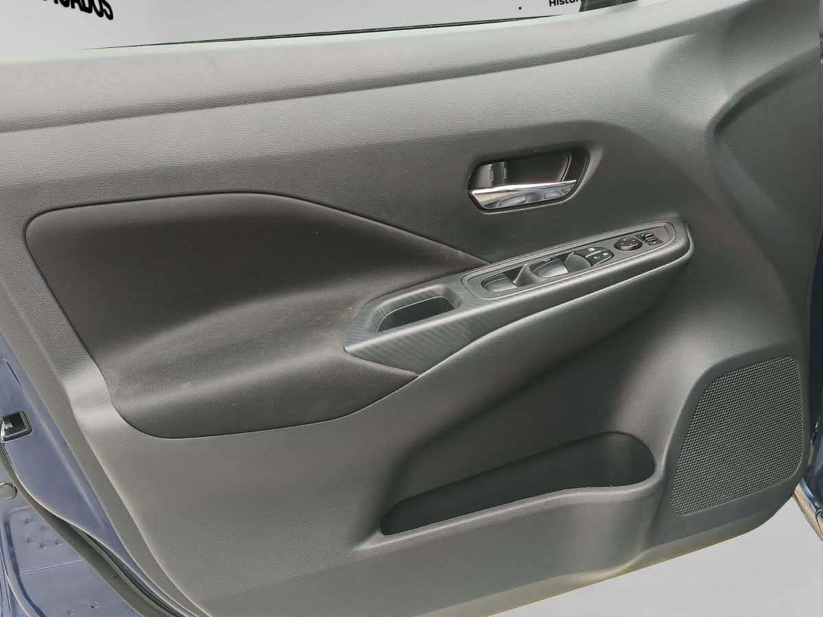 2025 Nissan Versa 1.6 Advance At