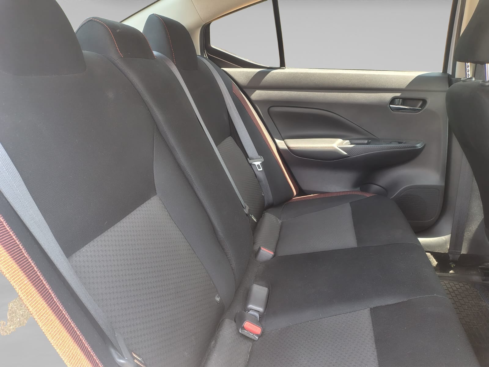 2024 Nissan Versa 1.6 SR At