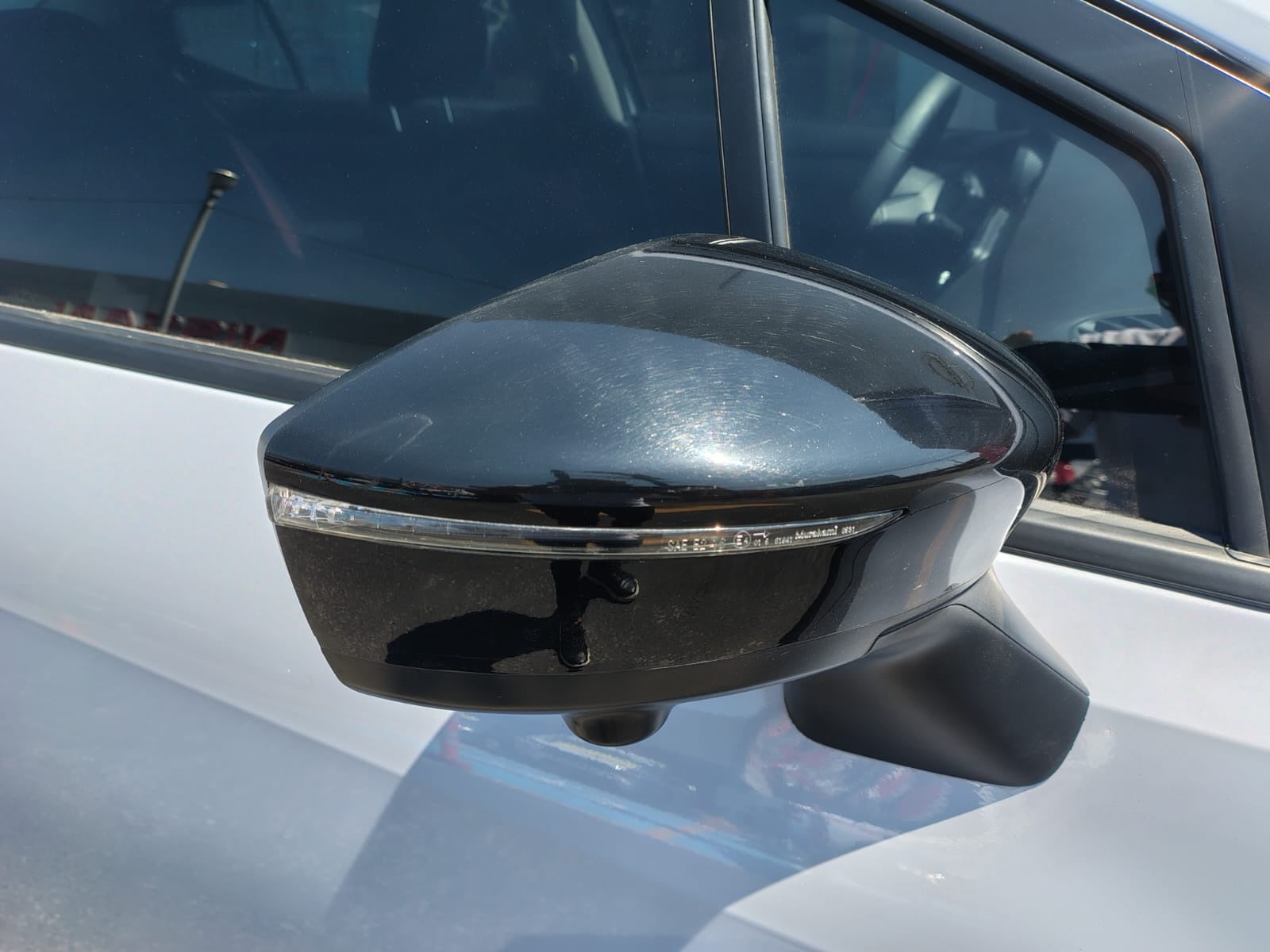 2024 Nissan Versa 1.6 SR At