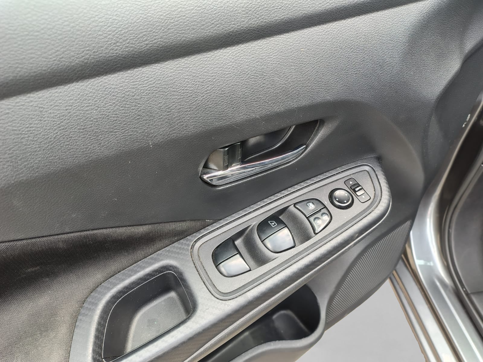 2023 Nissan Versa 1.6 Advance At