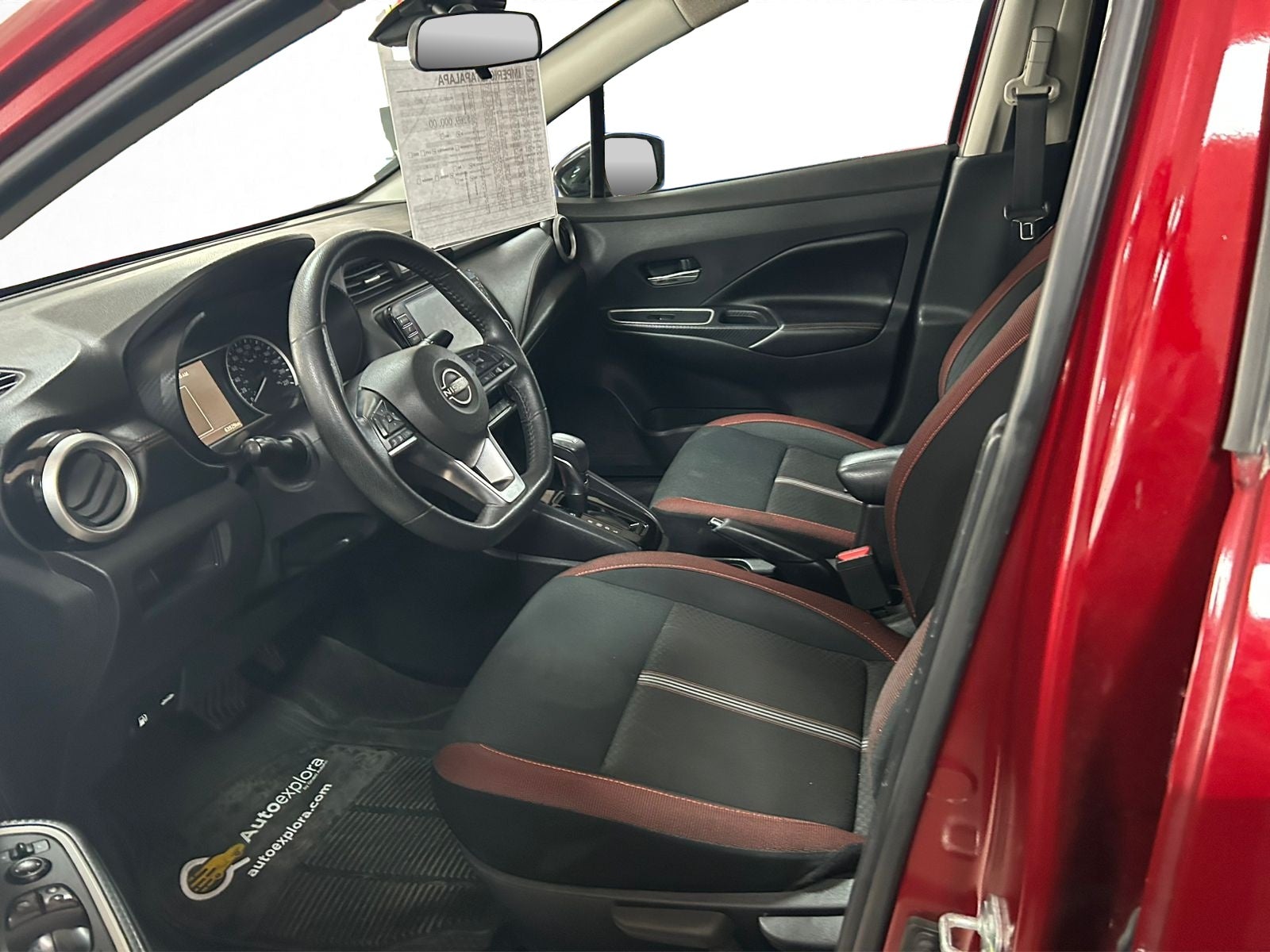 2023 Nissan Versa 1.6 Sr At