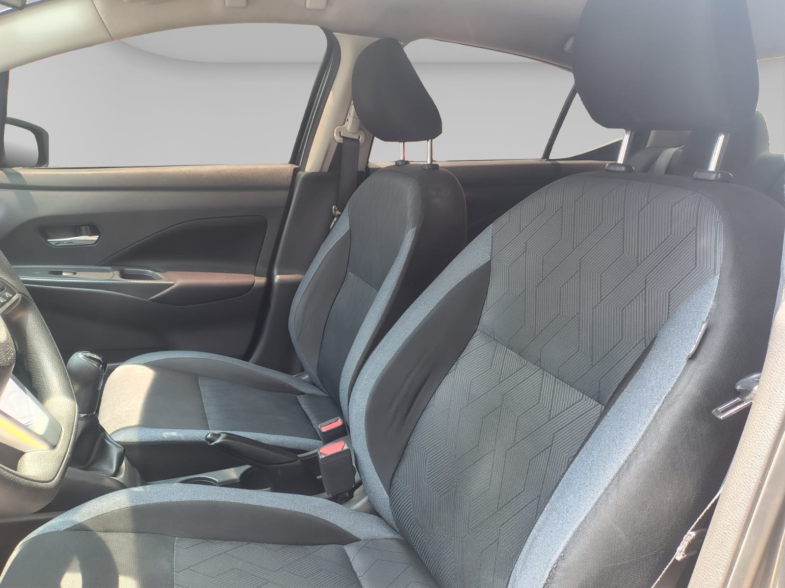 2023 Nissan Versa 1.6 Advance At