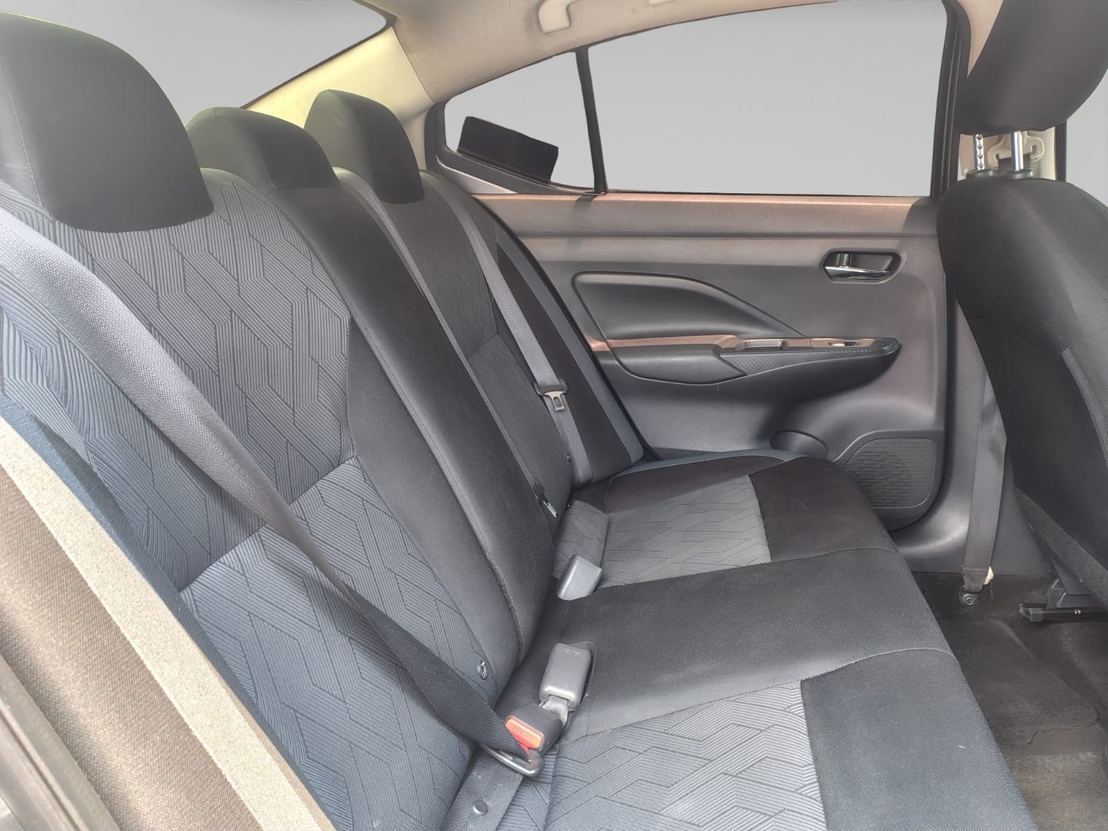 2023 Nissan Versa 1.6 Advance At