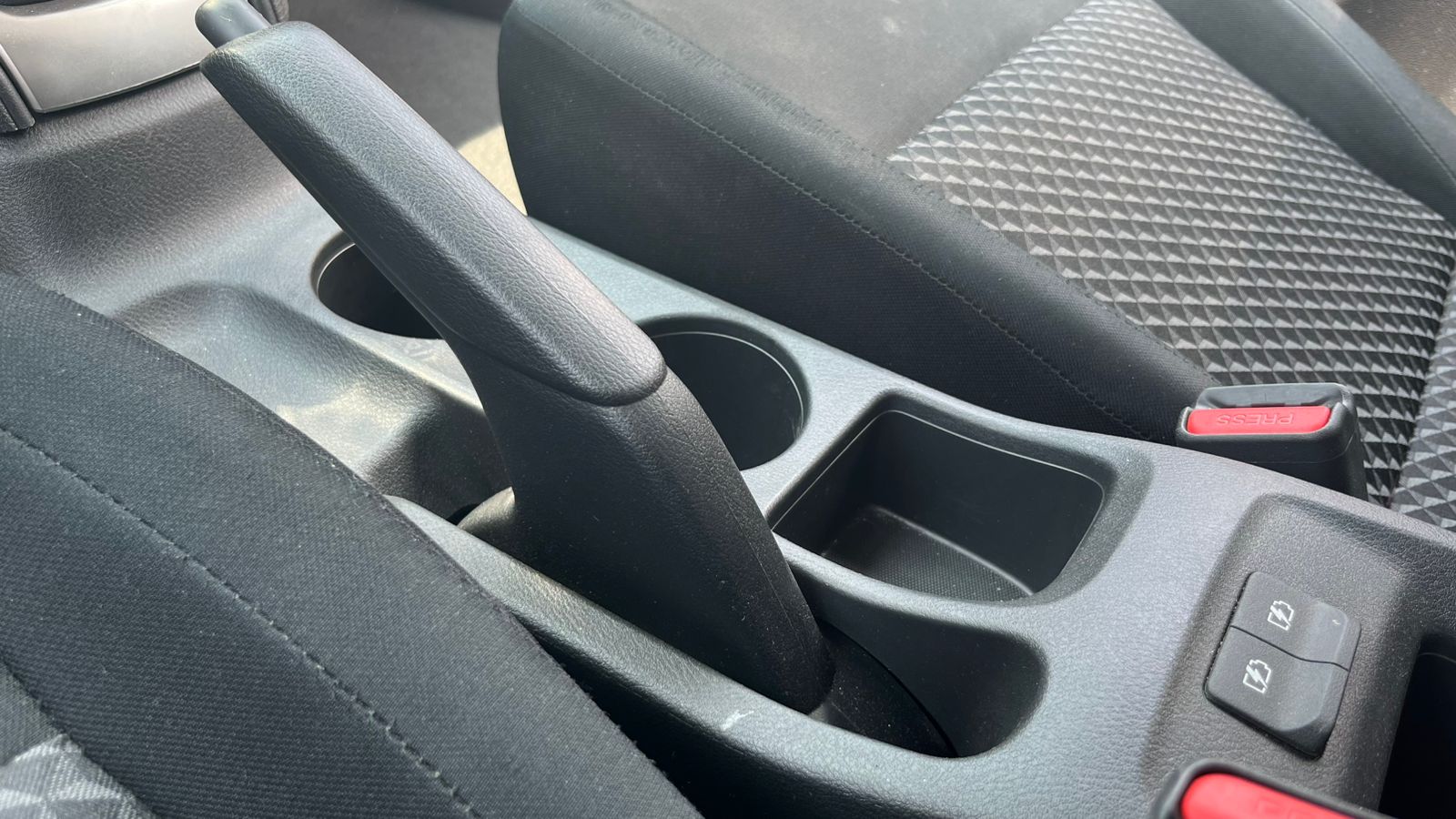 2023 Nissan Versa 1.6 Sense Mt