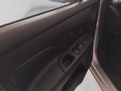 2025 Nissan Versa 1.6 Sense Mt