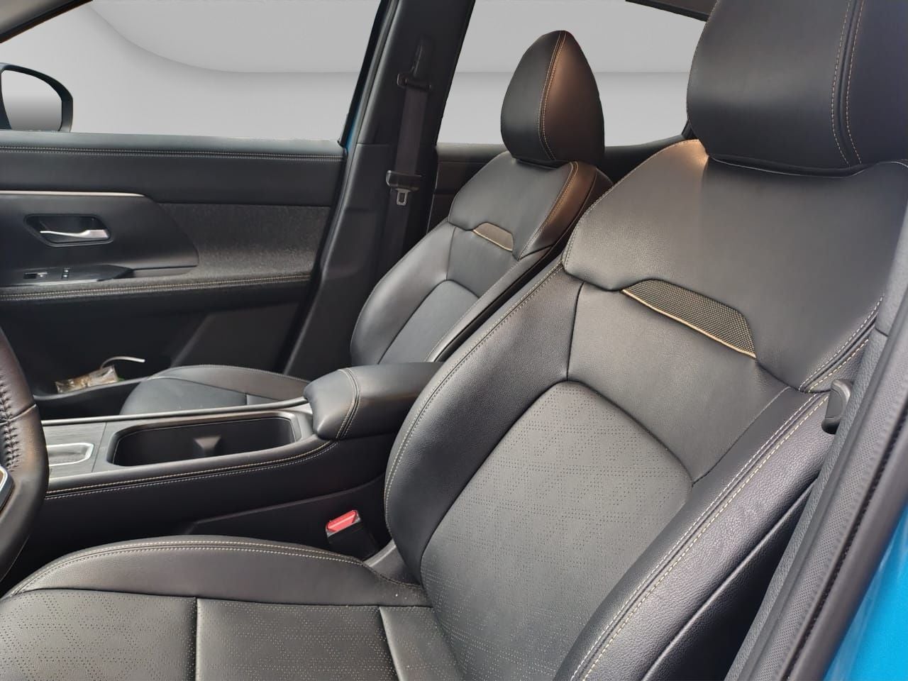 2025 Nissan Kicks 2.0 Exclusive At