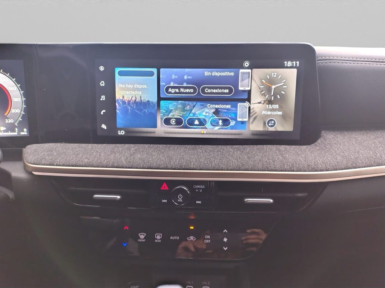 2025 Nissan Kicks 2.0 Exclusive At