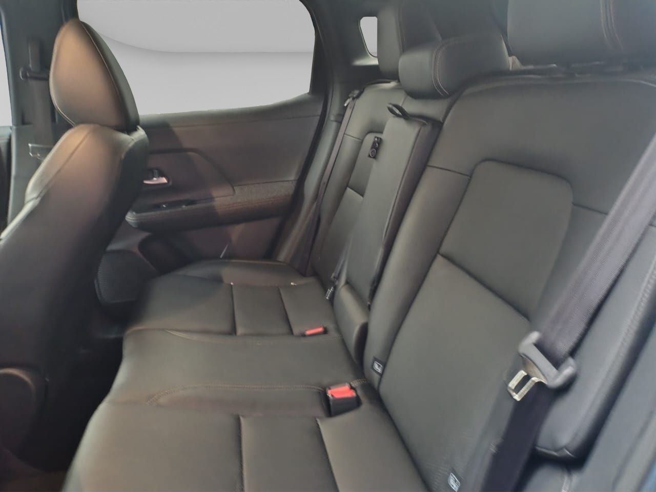 2025 Nissan Kicks 2.0 Exclusive At