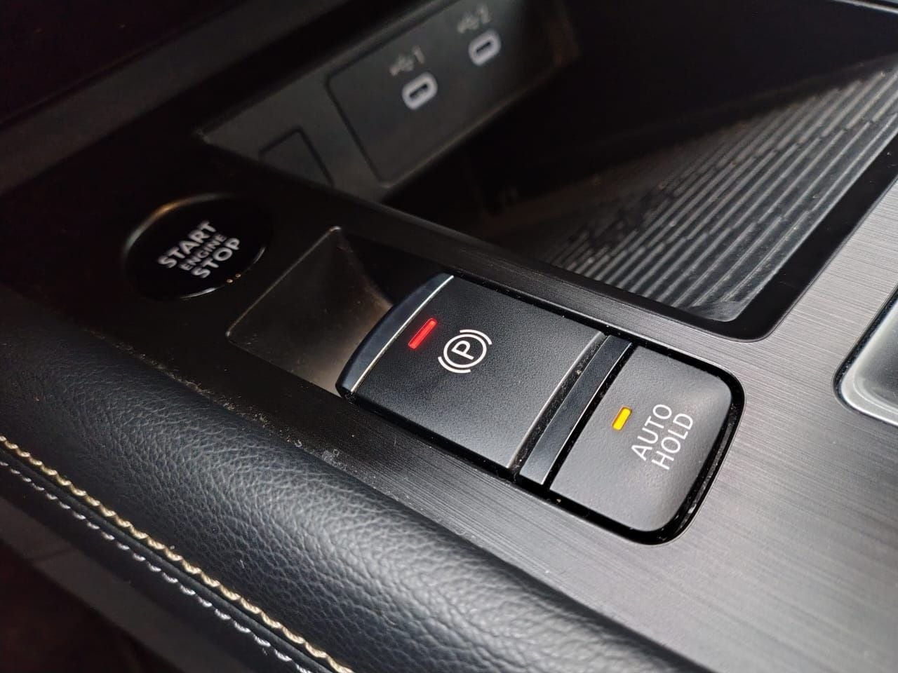 2025 Nissan Kicks 2.0 Exclusive At
