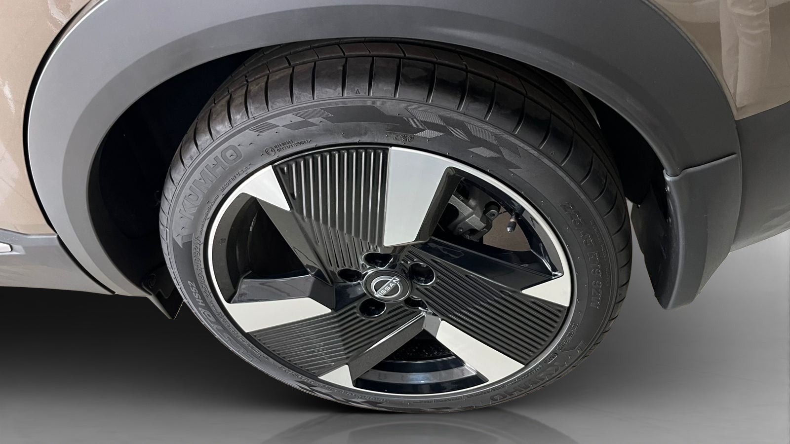 2025 Nissan Kicks 2.0 Platinum At