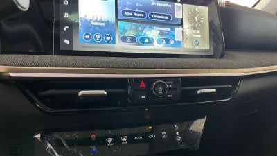2025 Nissan Kicks 2.0 Platinum At