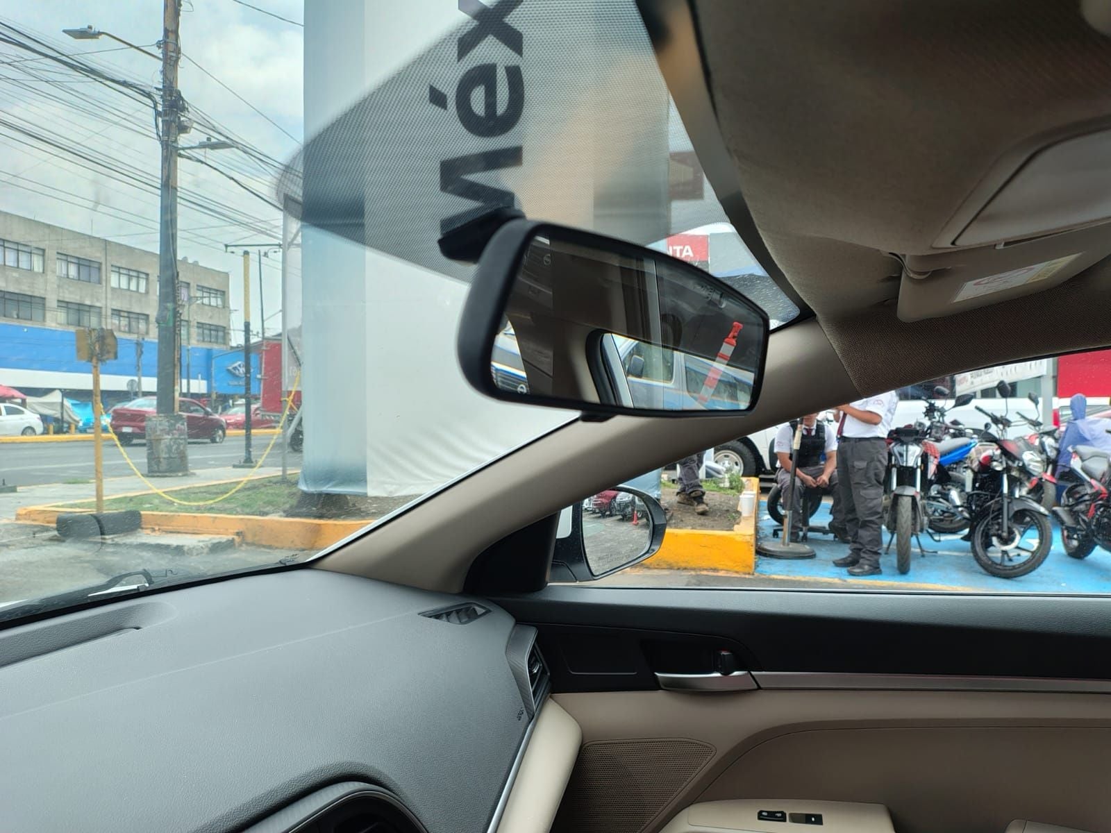 2020 Hyundai Elantra 2.0 Gls At