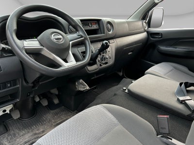 2025 Nissan Urvan 2.5 Panel Amplia AA Mt