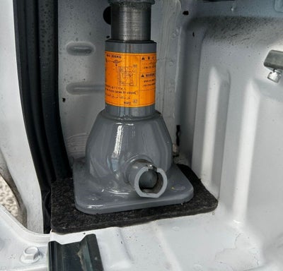 2025 Nissan Urvan 2.5 Panel Amplia AA Mt