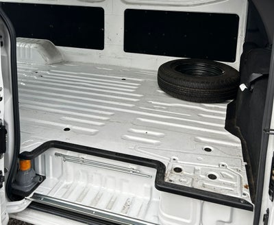 2025 Nissan Urvan 2.5 Panel Amplia AA Mt