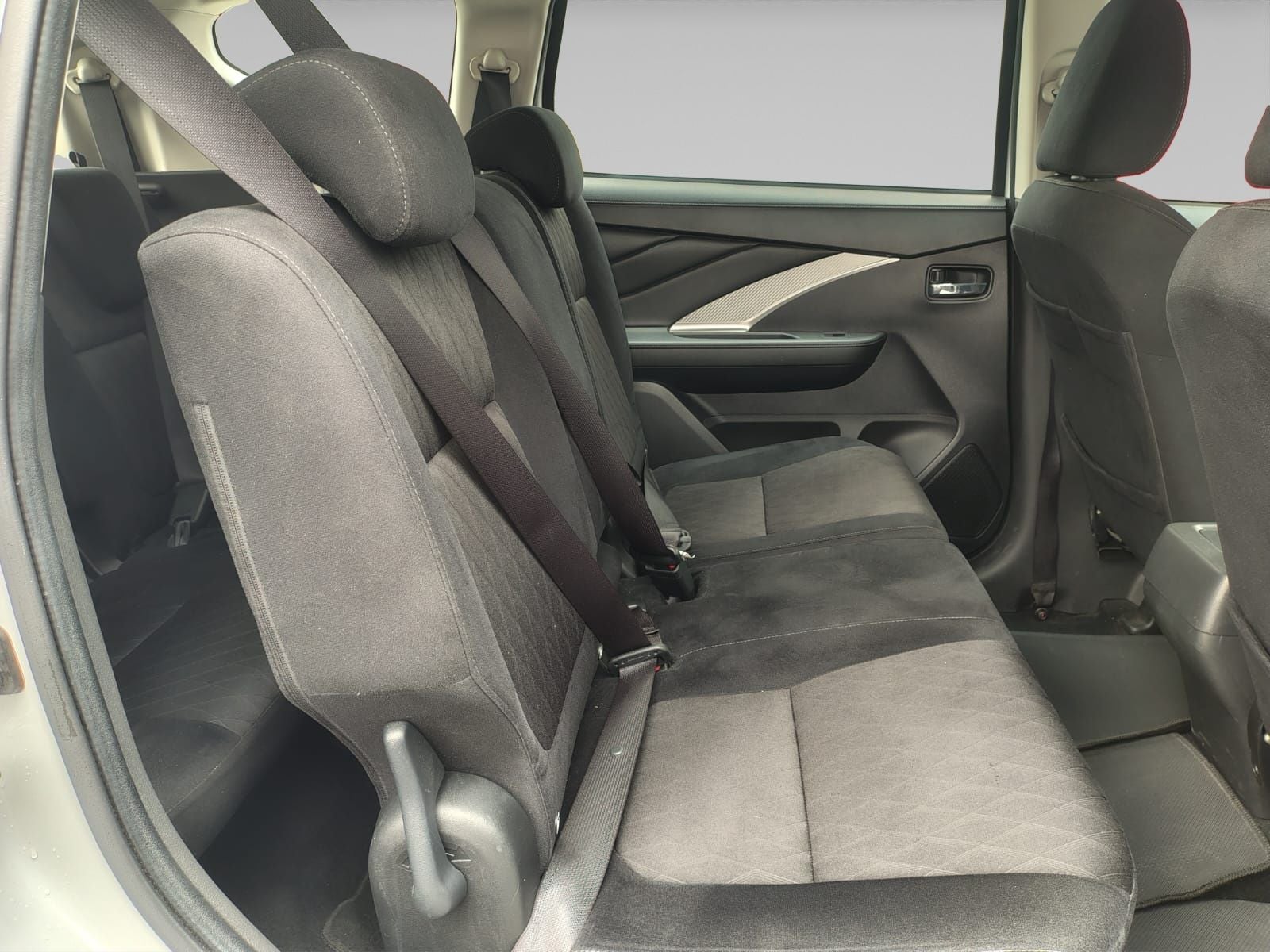 2025 Mitsubishi Xpander 1.5 GLS At
