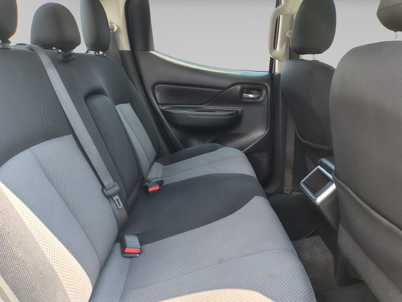 2023 Mitsubishi L200 2.4 Glx Cabina Doble 4x4 Diesel Mt