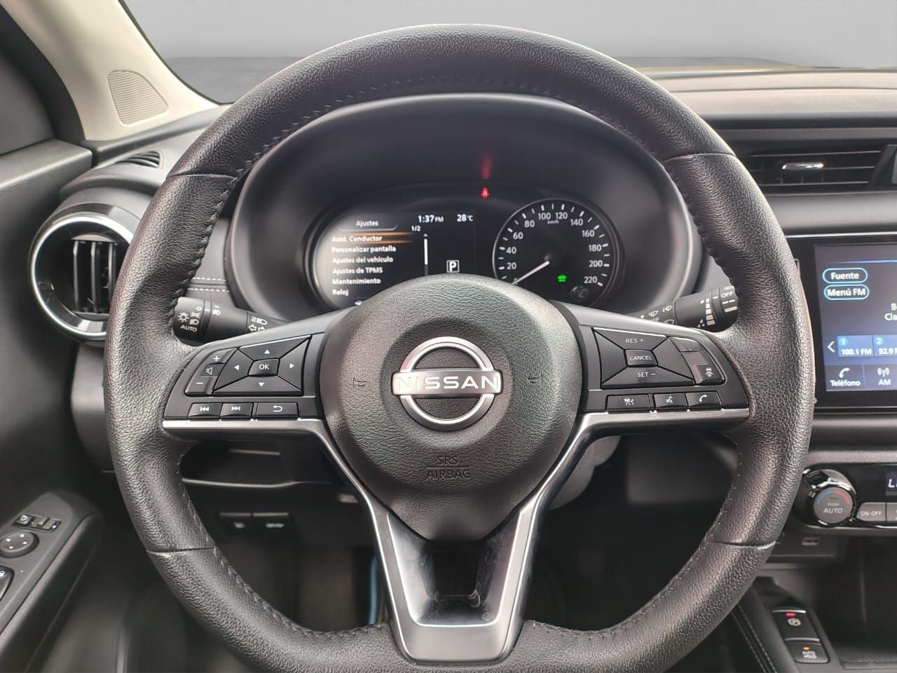 2025 Nissan Kicks E-Power Platinum At