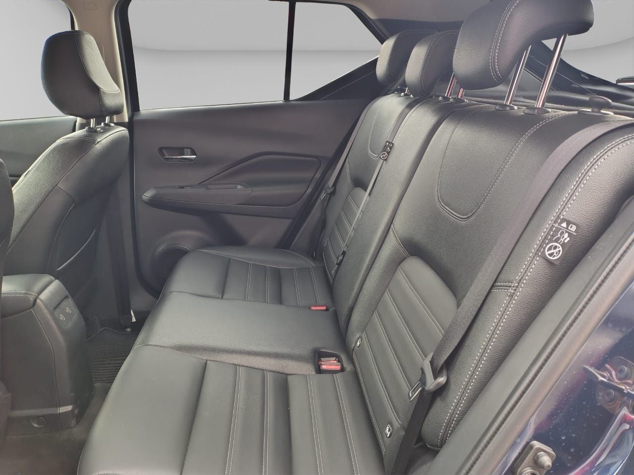 2025 Nissan Kicks E-Power Platinum At
