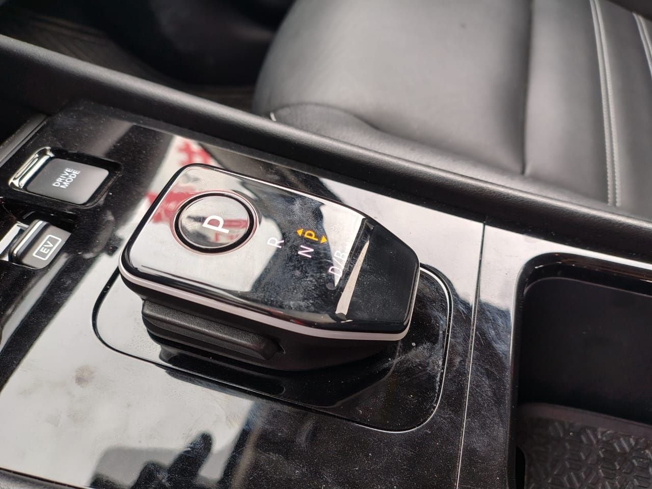 2025 Nissan Kicks E-Power Platinum At