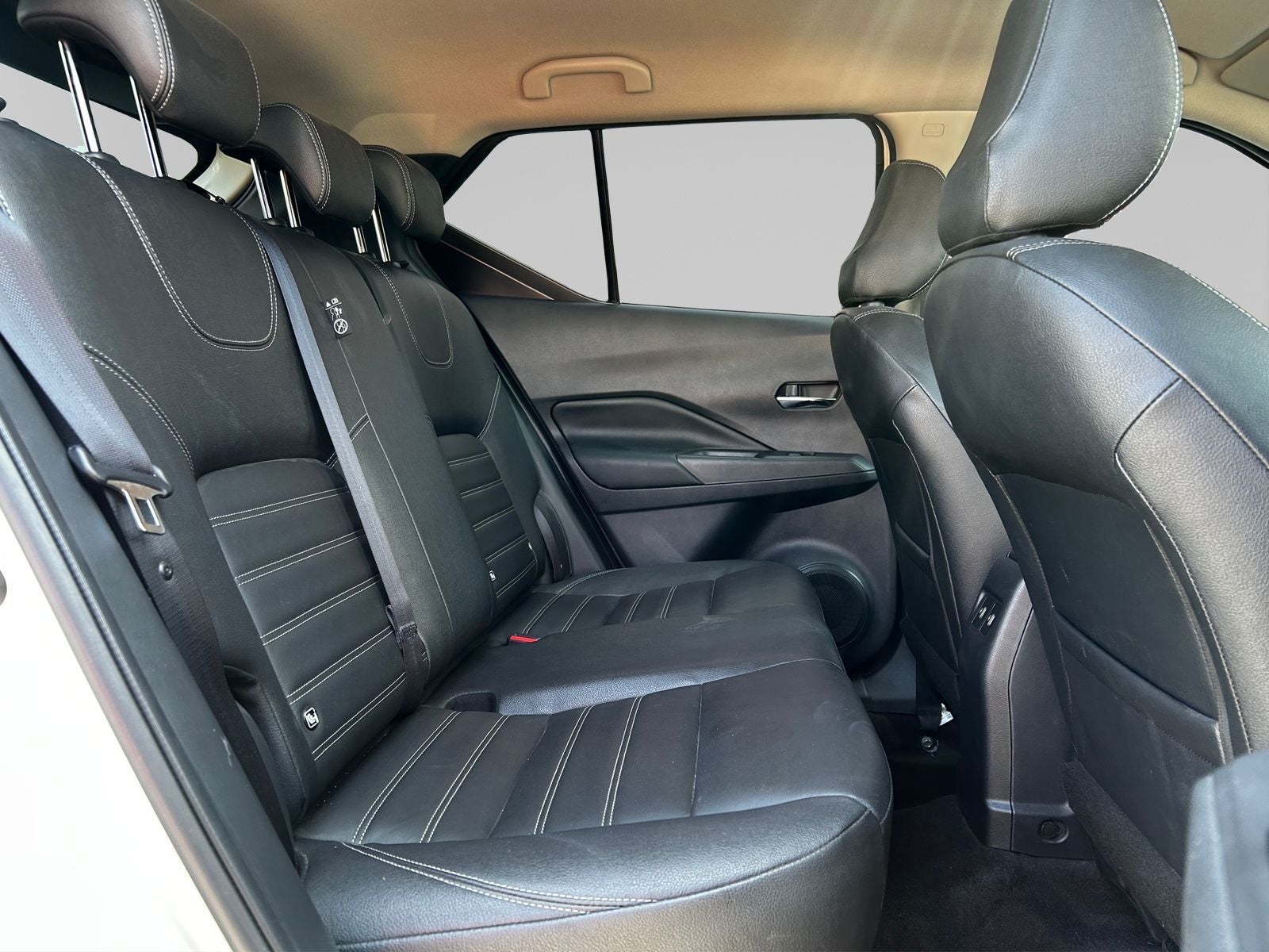 2025 Nissan Kicks E-Power Platinum At