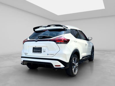 2025 Nissan Kicks E-Power Platinum At
