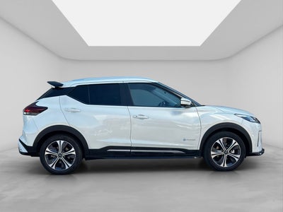 2025 Nissan Kicks E-Power Platinum At