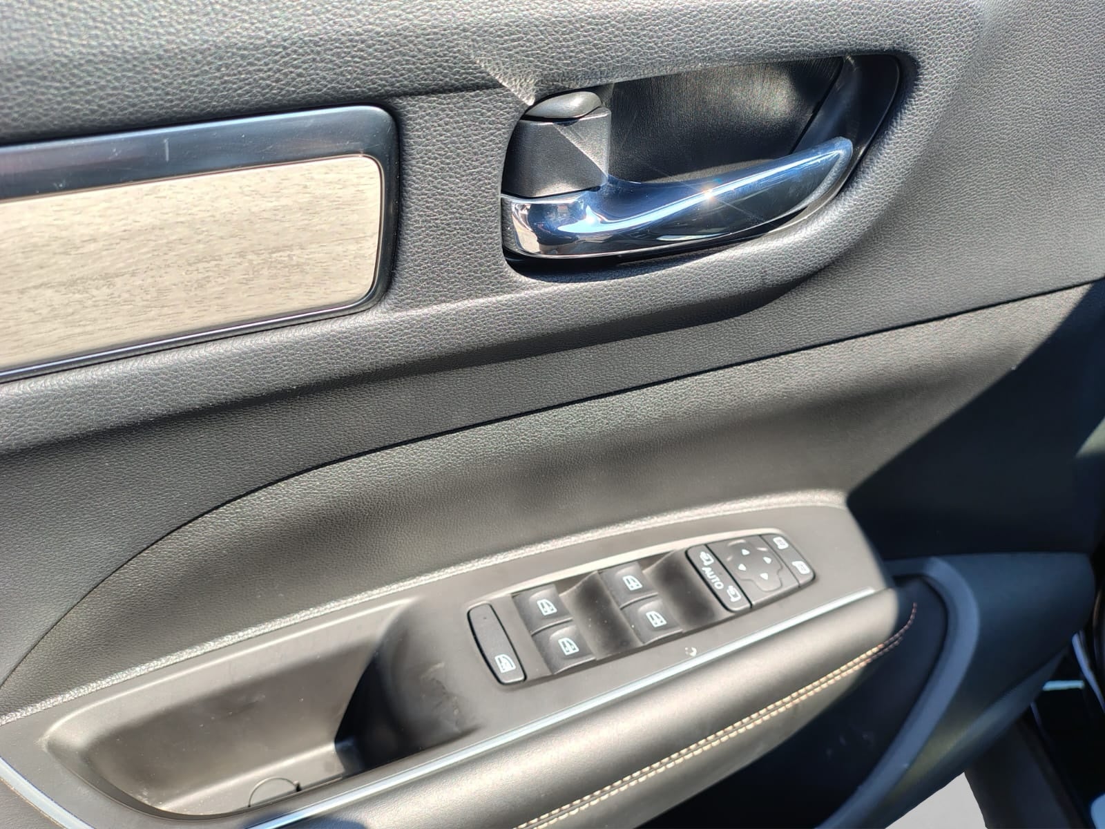 2024 Renault Koleos 2.5 Iconic At