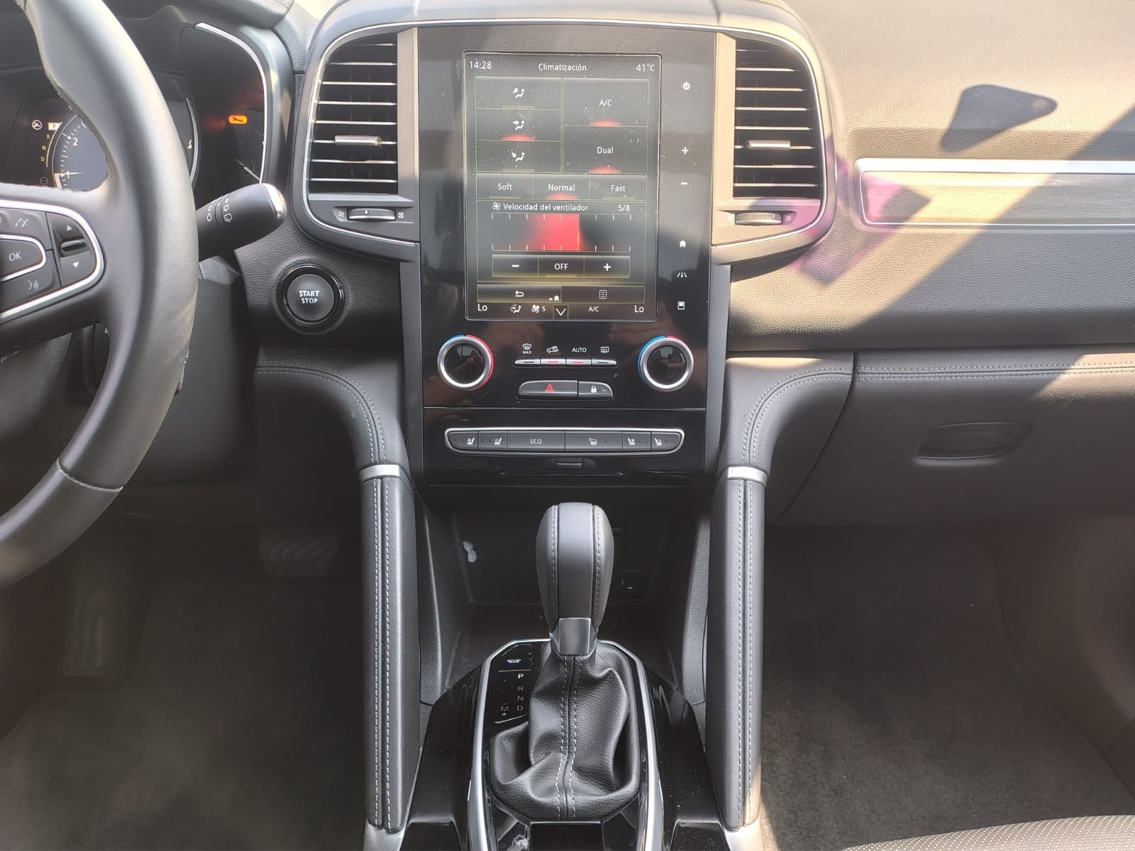 2024 Renault Koleos 2.5 Iconic At