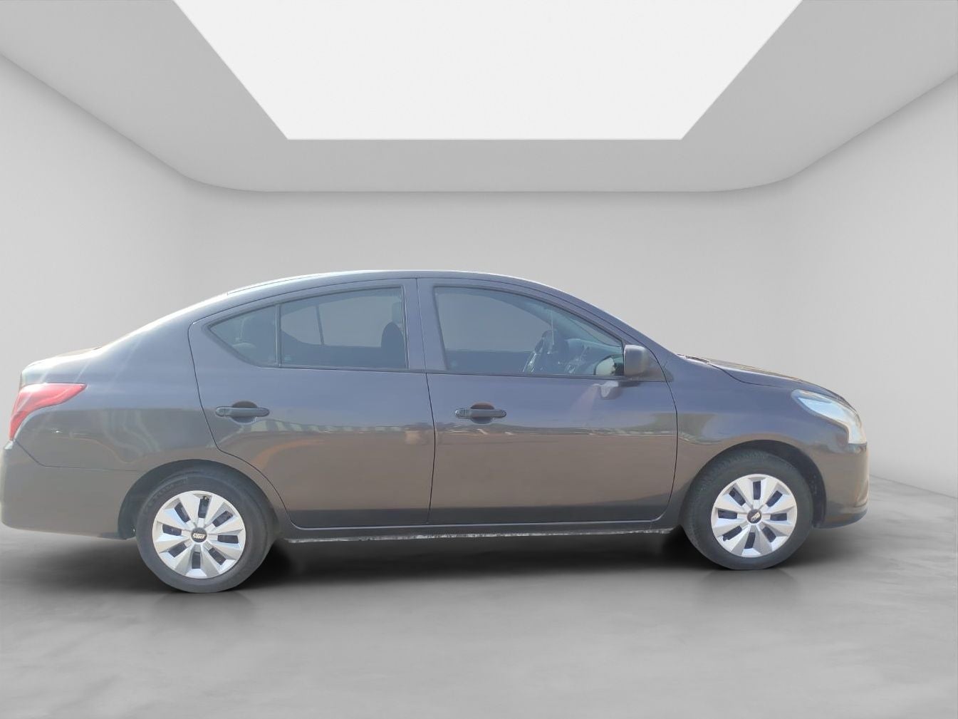 2020 Nissan V-Drive 1.6 A/C Mt