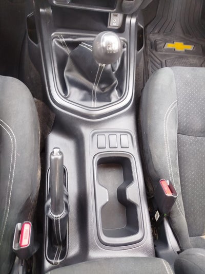 2020 Nissan NP300 2.4 Doble Cabina Se Aa Pack Seg Mt