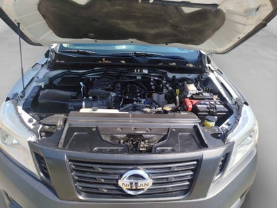 2020 Nissan NP300 2.4 Doble Cabina Se Aa Pack Seg Mt